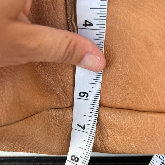 Cut N’ Paste Los Angeles Tan Leather Shoulder Bag Slouchy Boho Everyday